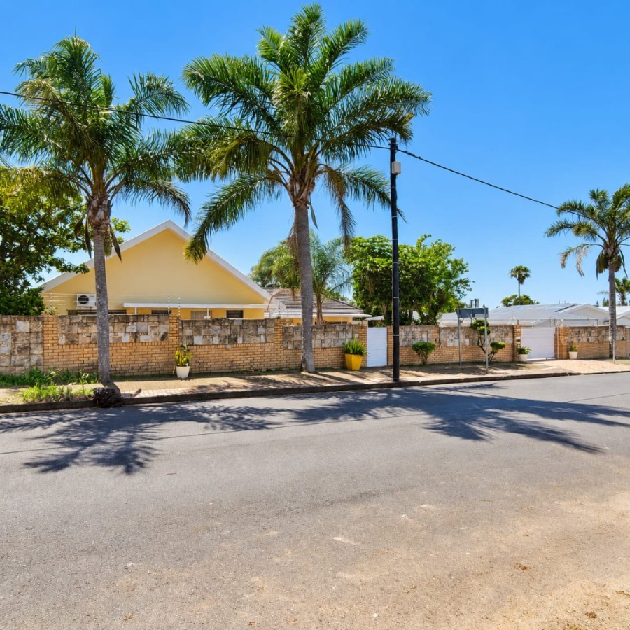 14 Bedroom Property for Sale in Baysville Eastern Cape